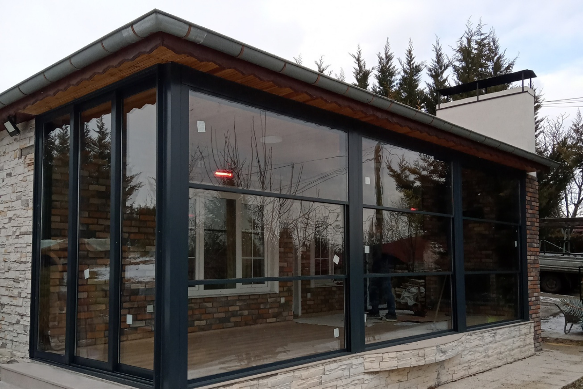 Giyotin Cam Sistemleri